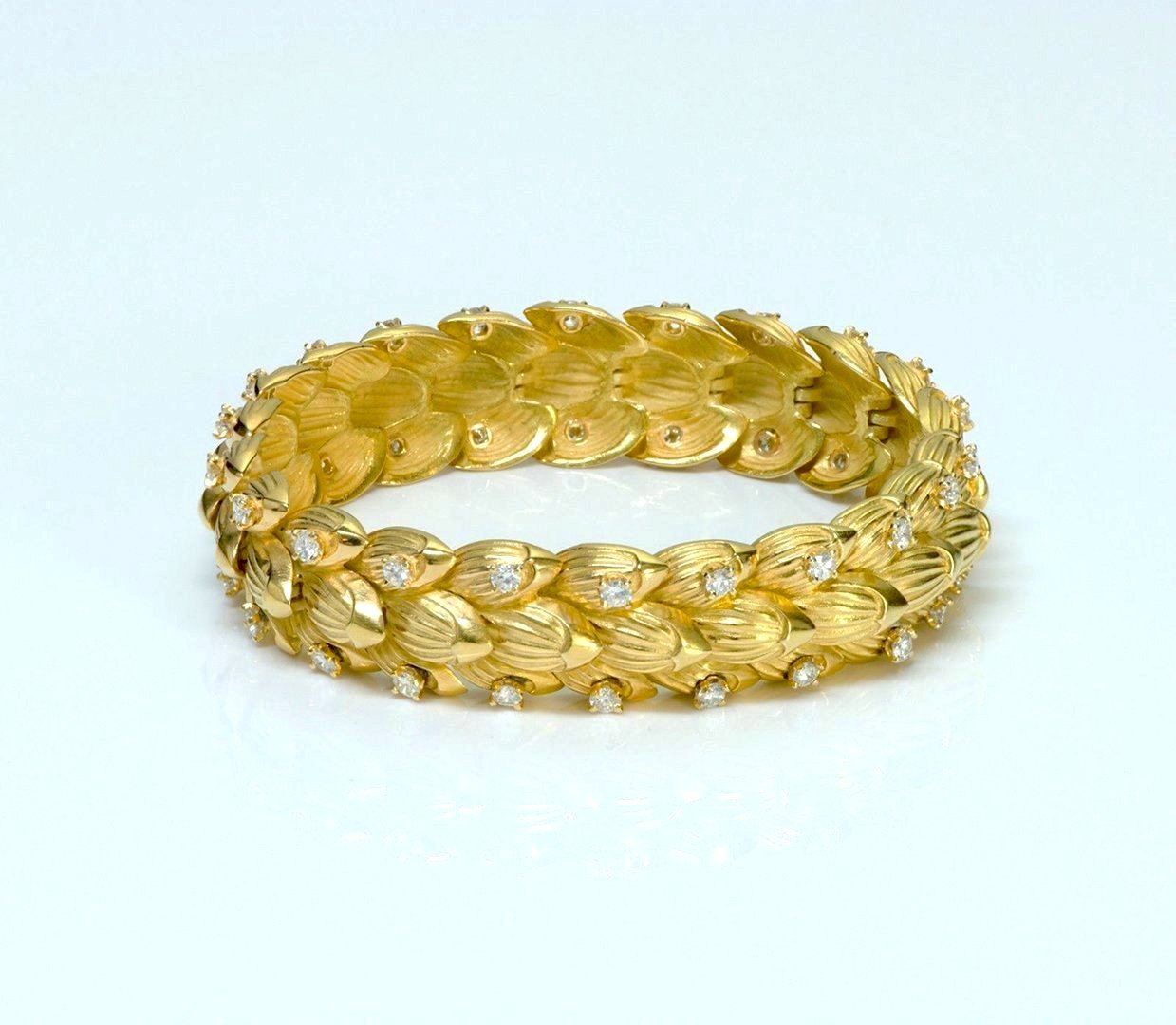 Vintage 18K Yellow Gold Diamond Bracelet
