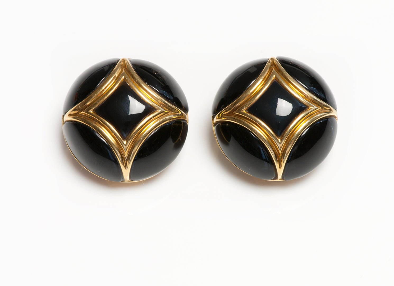 Vintage 18K Yellow Gold Onyx Earrings
