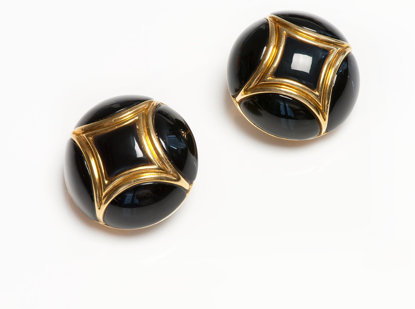 Vintage 18K Yellow Gold Onyx Earrings