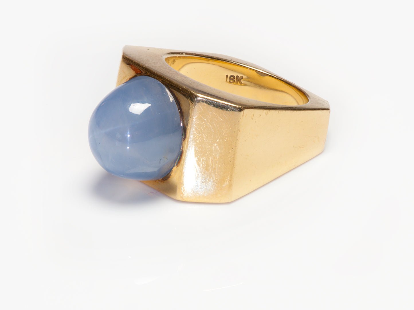 Vintage 18K Yellow Gold Star Sapphire Ring