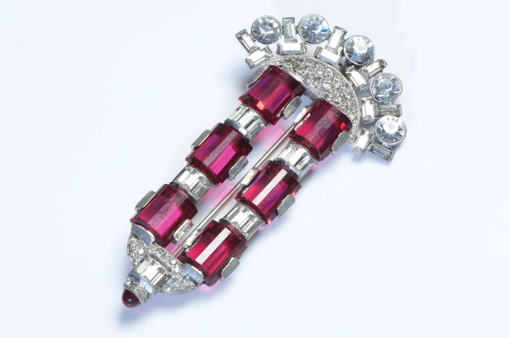 Vintage 1940’s Art Deco Style Red Crystal Pot Metal Brooch