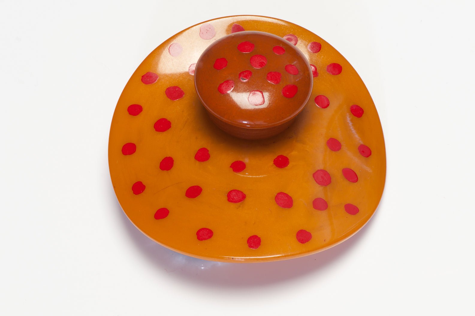 Vintage 1940’s Brown Red Polka Dot Bakelite Sun Hat Brooch
