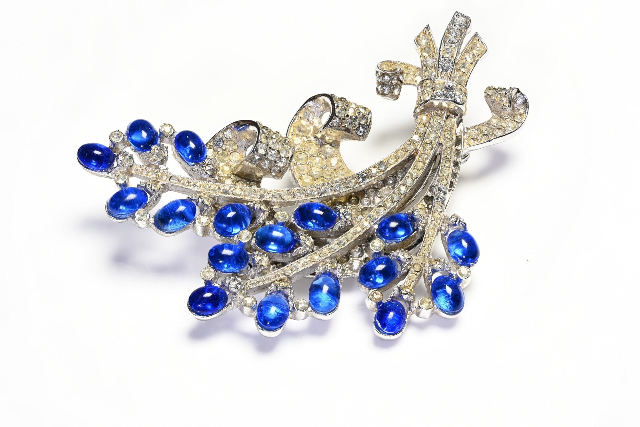Vintage 1940’s Coro Rhodium Plated Blue Cabochon Glass Bouquet Flower Brooch