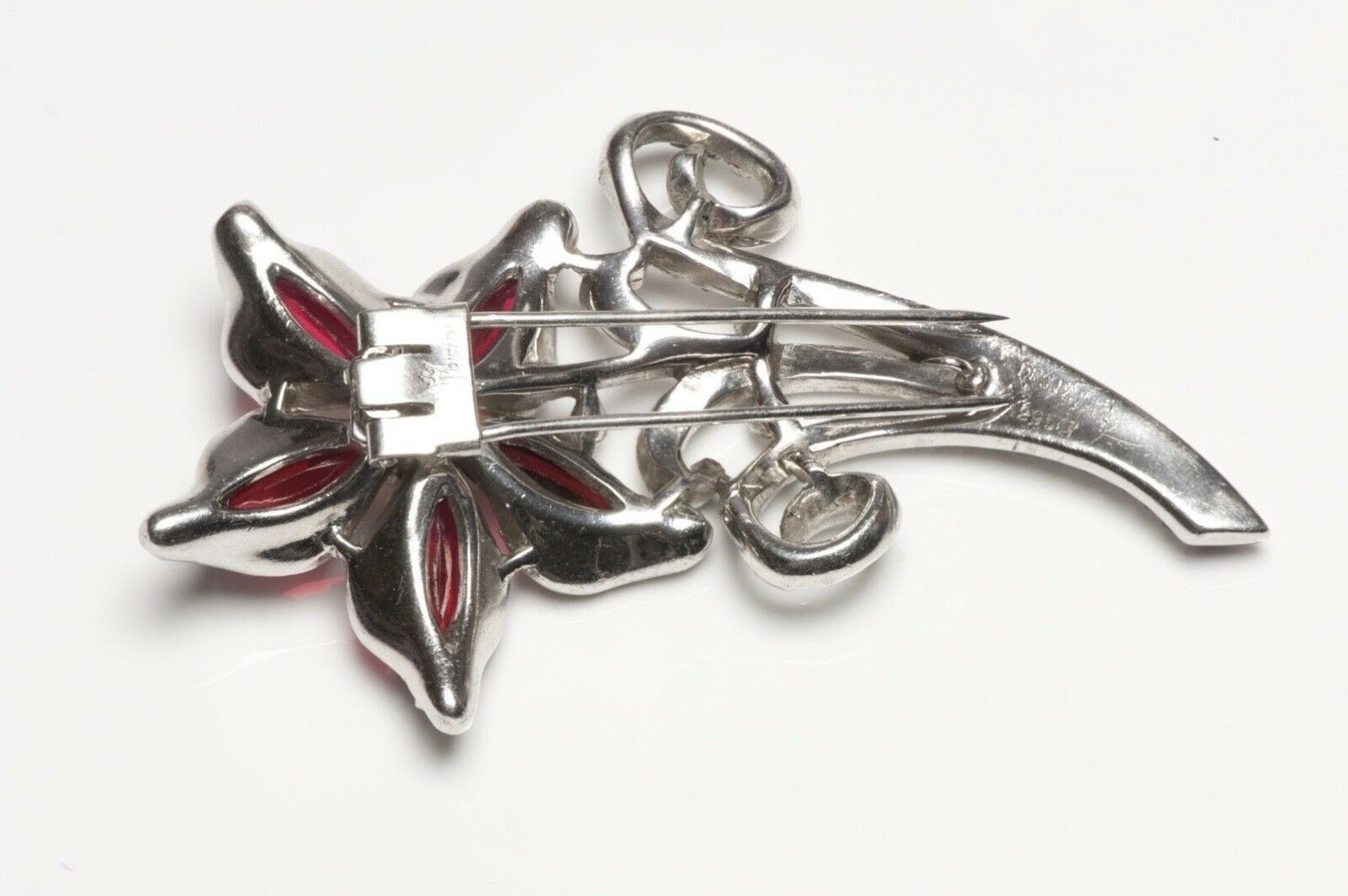Vintage 1940’s TRIFARI Alfred Philippe Red Crystal Flower Brooch