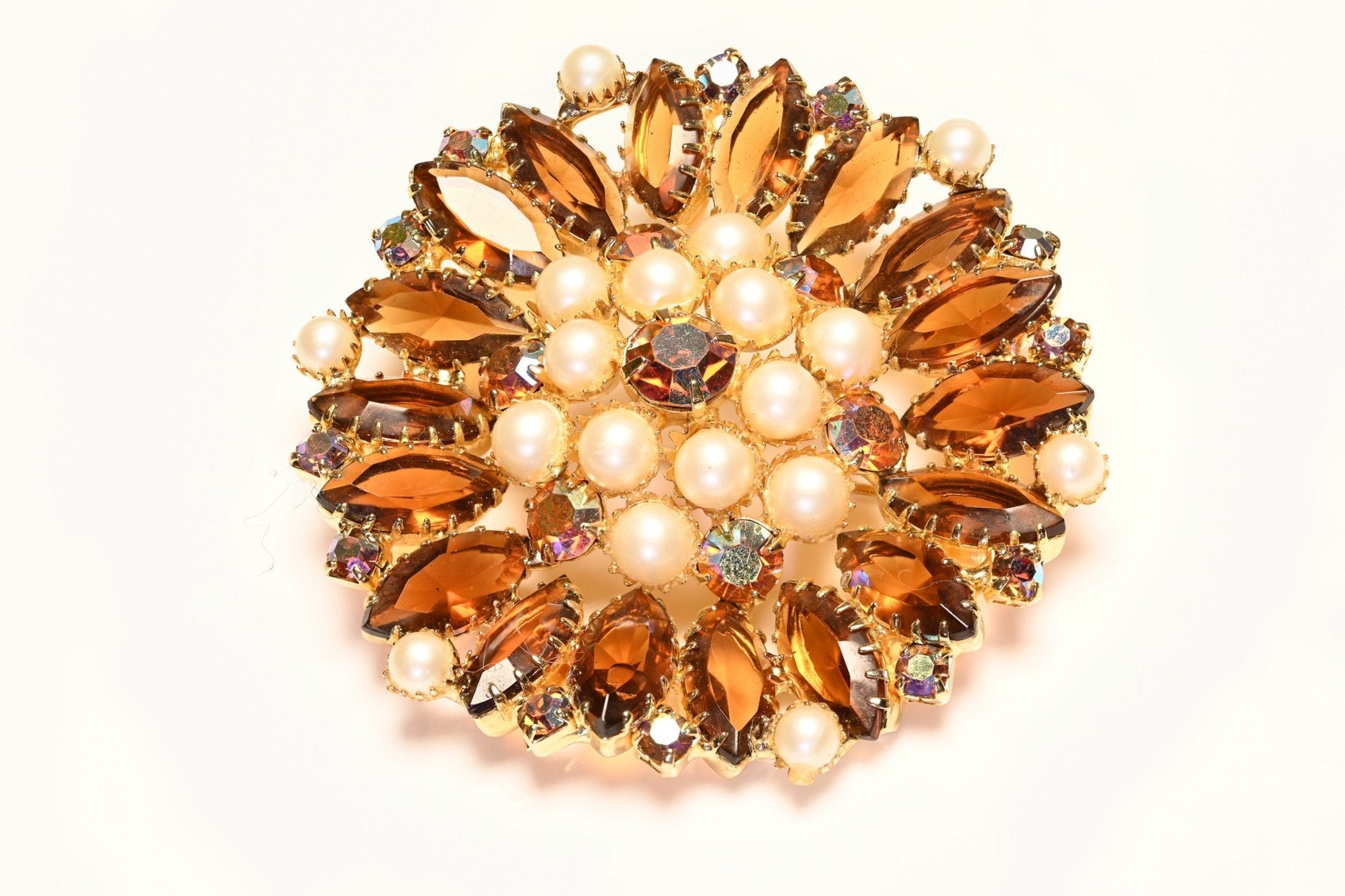 Vintage 1950's Brown Crystal Pearl Flower Brooch