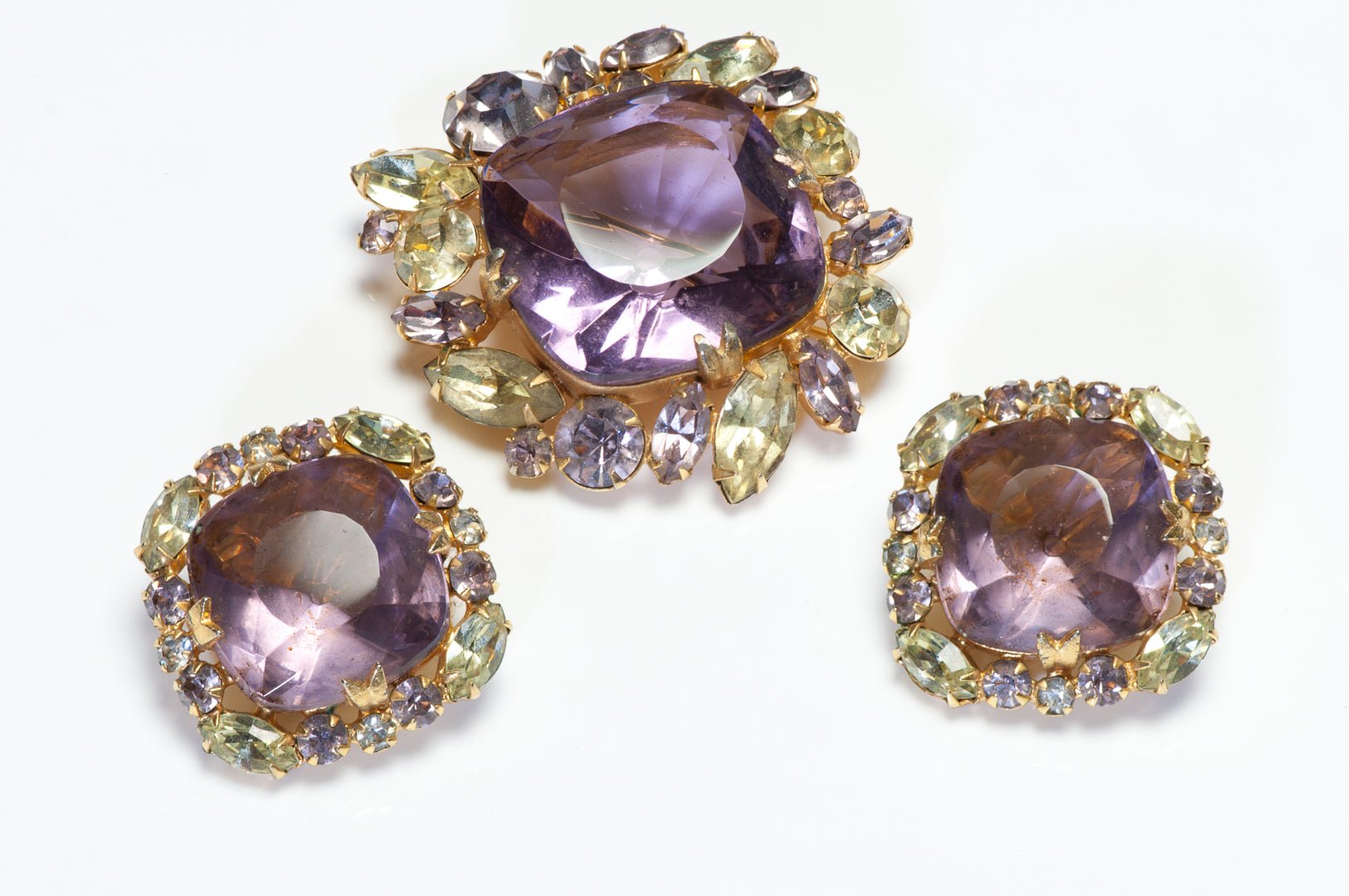 Vintage 1950’s Large Purple Green Glass Crystal Flower Earrings Brooch Set