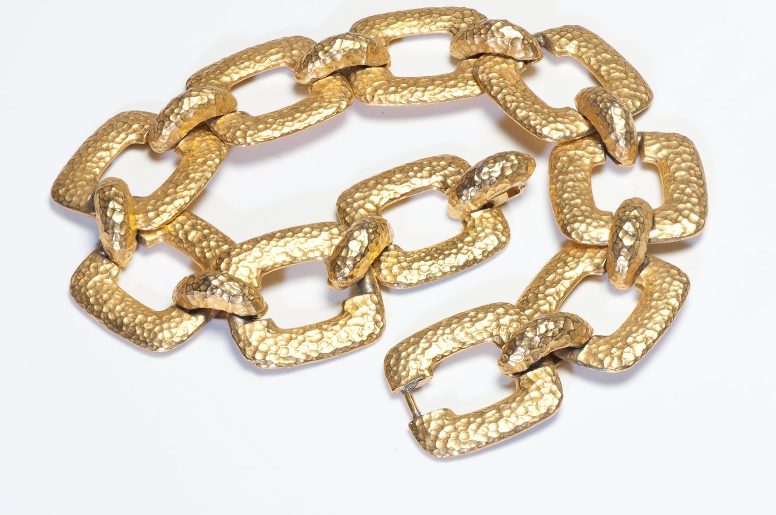 Vintage 1970’s Mimi di N Wide Gold Plated Hammered Chain Link Collar Necklace