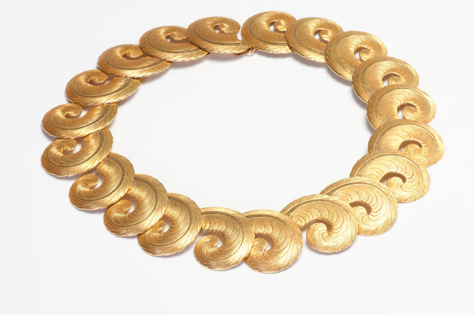 Vintage 1980’s Dominique Aurientis Gold Plated Feather Pattern Collar Necklace