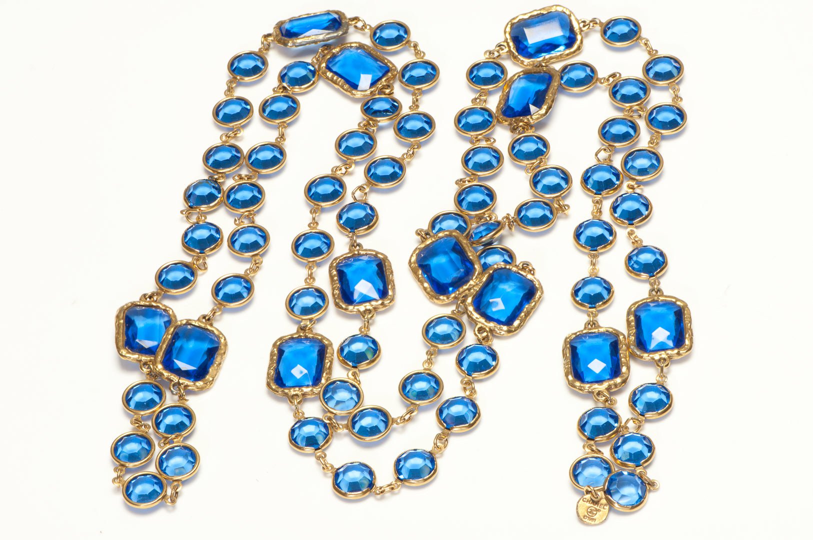 Vintage 1981 Chanel Paris Blue Crystal Chiclet Chain Sautoir Necklace