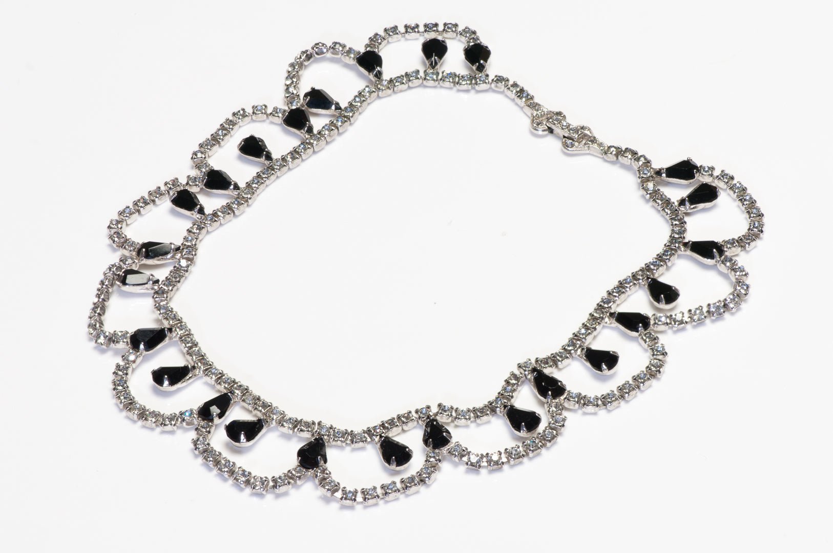 Vintage Astra Joseph Wiesner Rhodium Plated Black Crystal Flower Collar Necklace