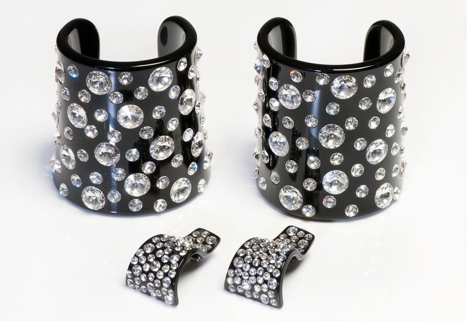 Vintage Bergdorf Goodman Black Resin Crystal Wide Cuff Bracelets Earrings Set