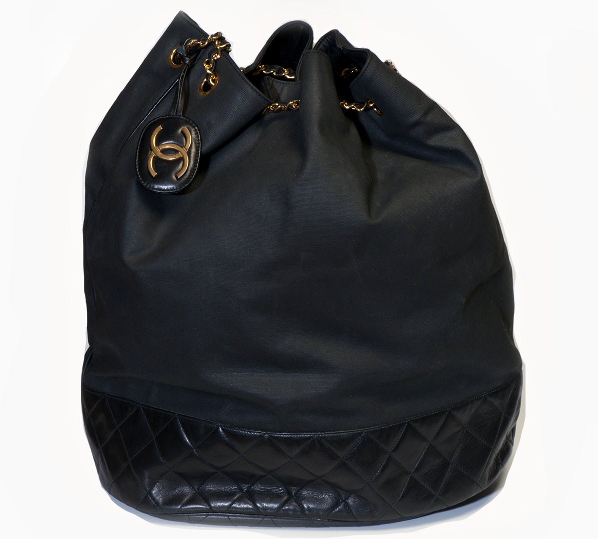 Vintage Chanel CC 1986-88 Black Quilted Leather Canvas Drawstring Bucket Bag