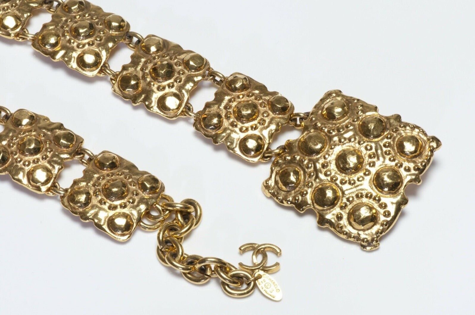 Vintage CHANEL Paris 1980’s CC Hammered Metal Chain Belt