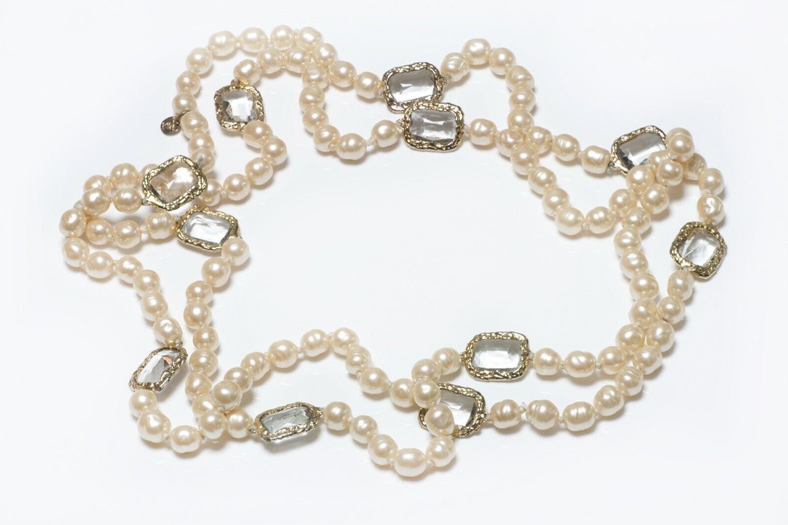 Vintage CHANEL Paris 1981 Pearl Crystal Chiclet Sautoir Necklace