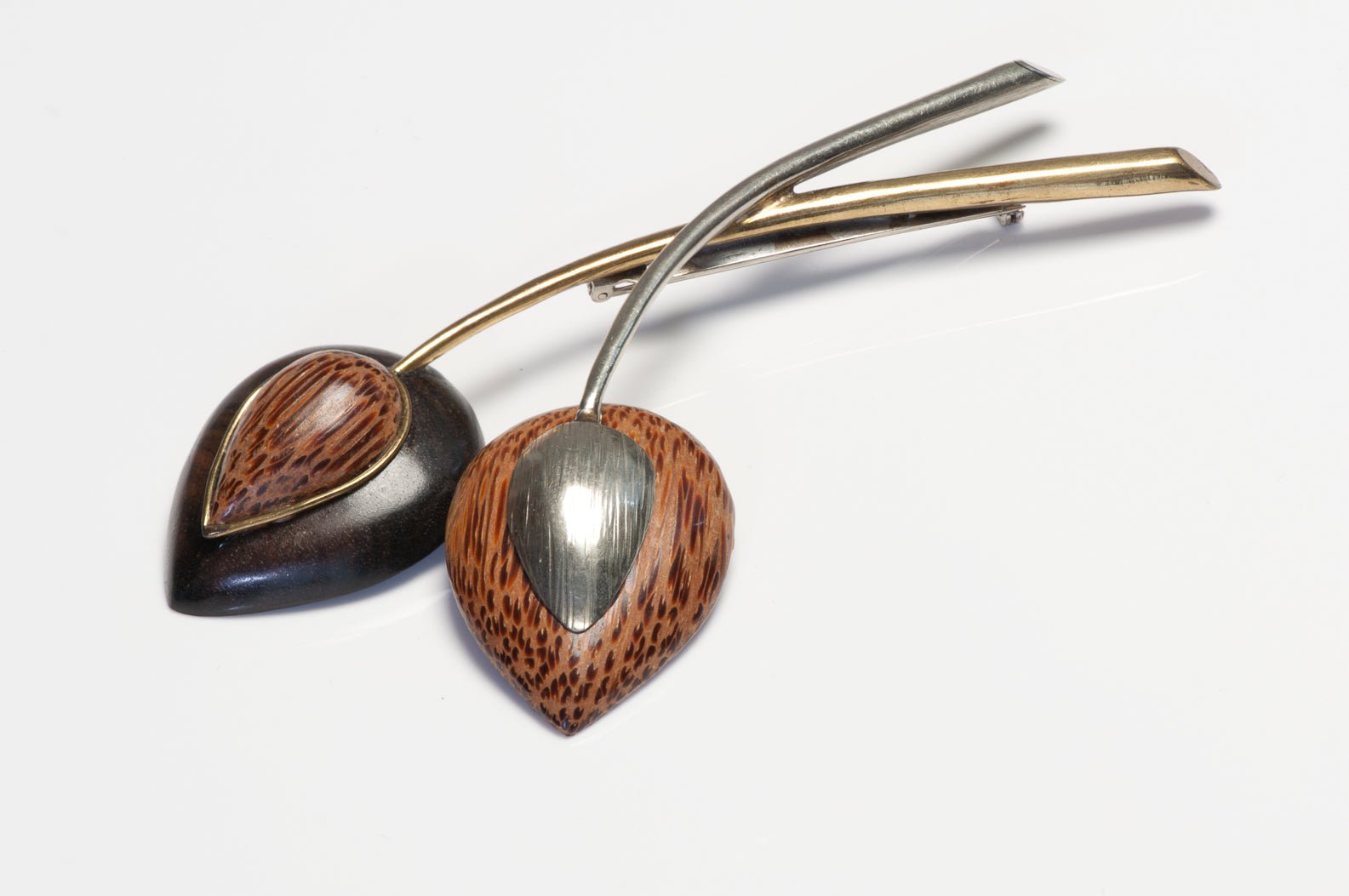 Vintage Fabrice Paris Brown Wood Flower Brooch