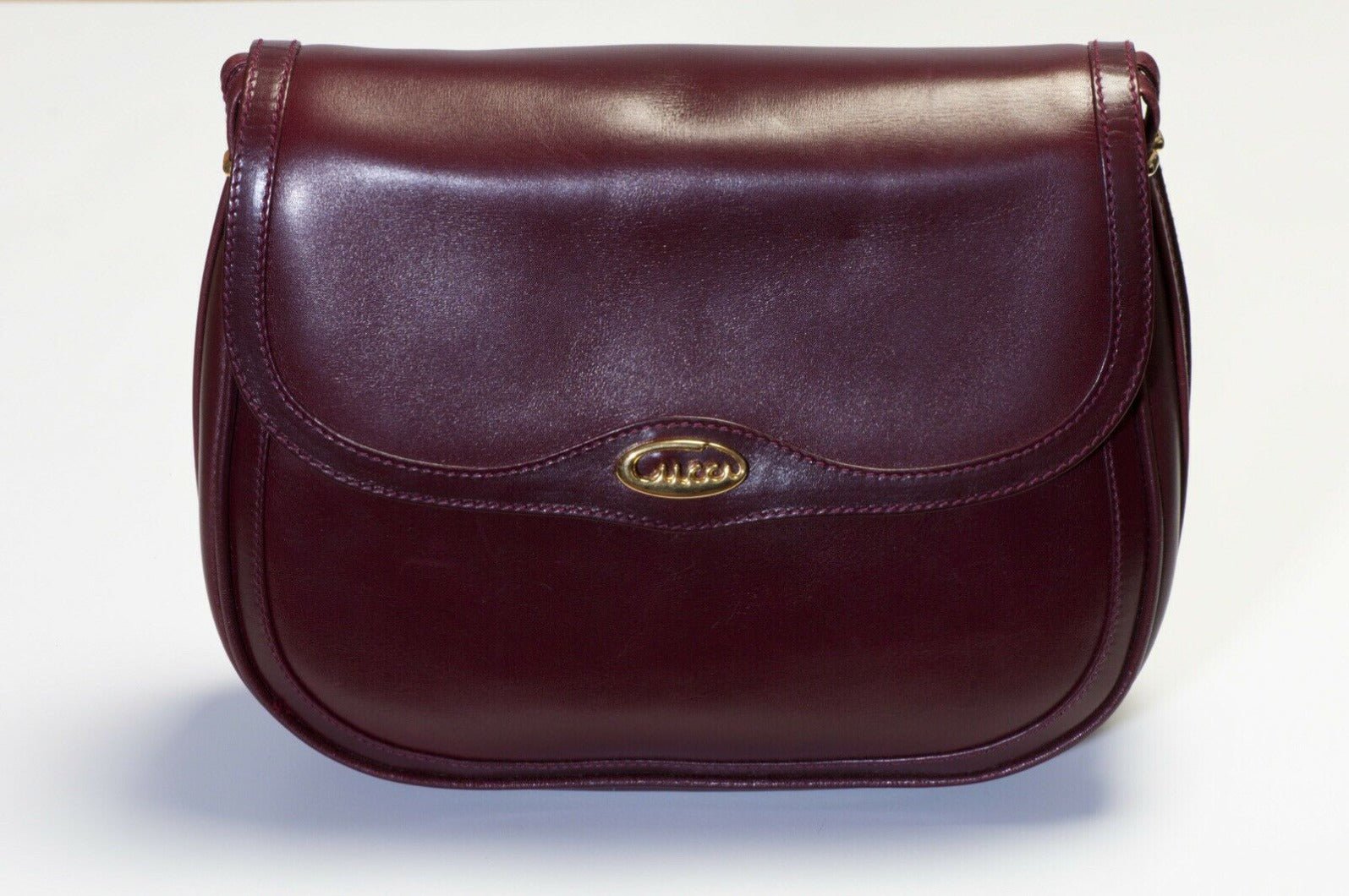 Vintage GUCCI Burgundy Leather Saddle Women's Crossbody Bag