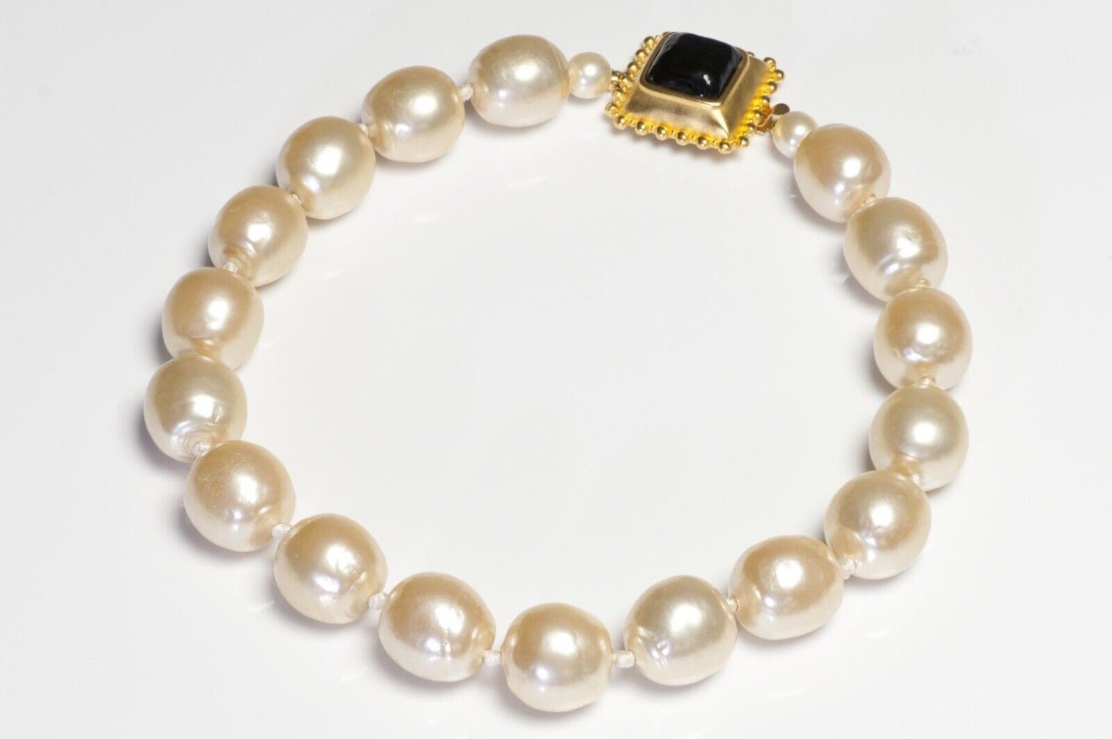 Vintage Karl Lagerfeld Paris Black Poured Glass Pearl Collar Necklace