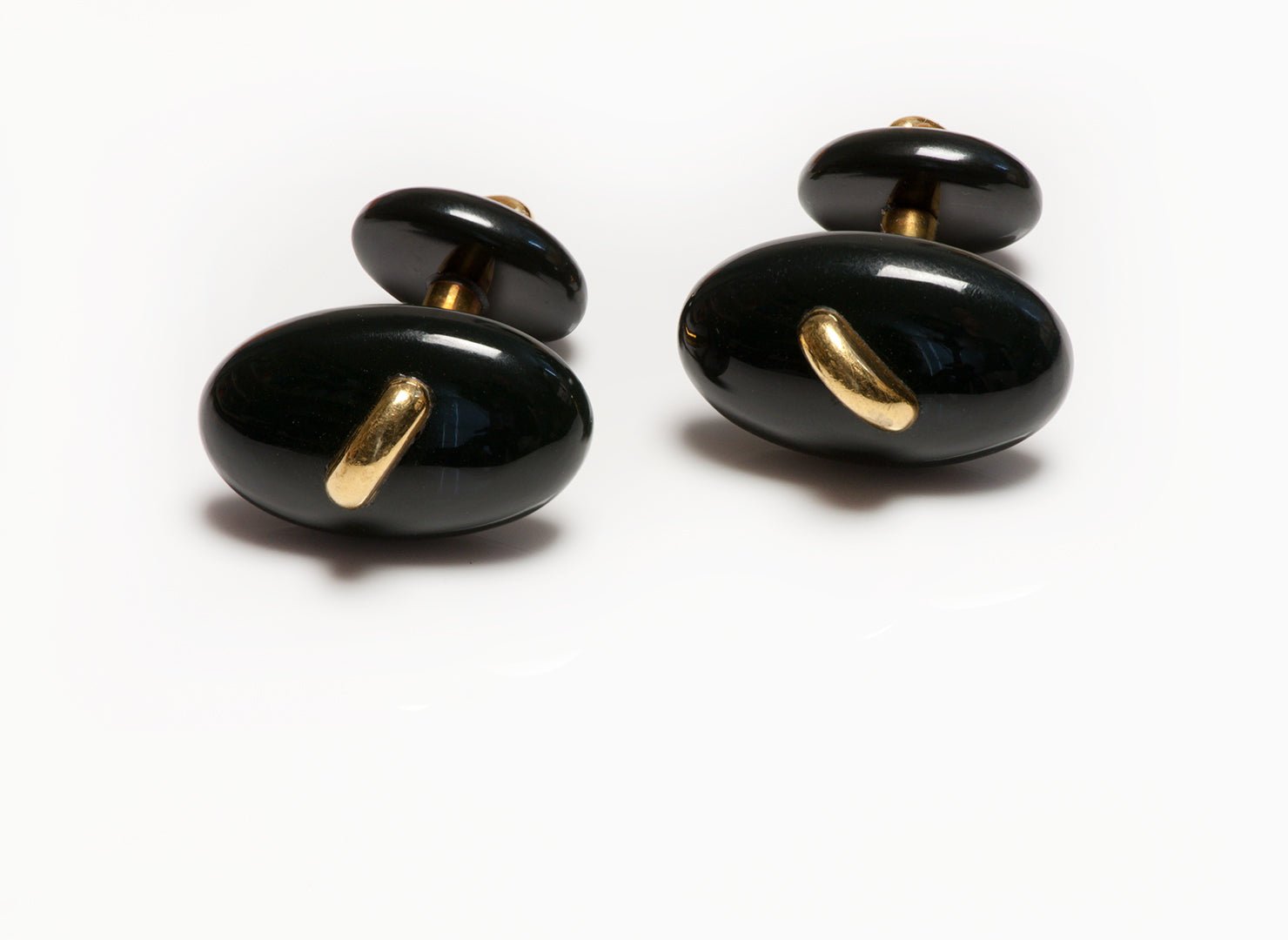 Vintage Oval Onyx Gold Cufflinks