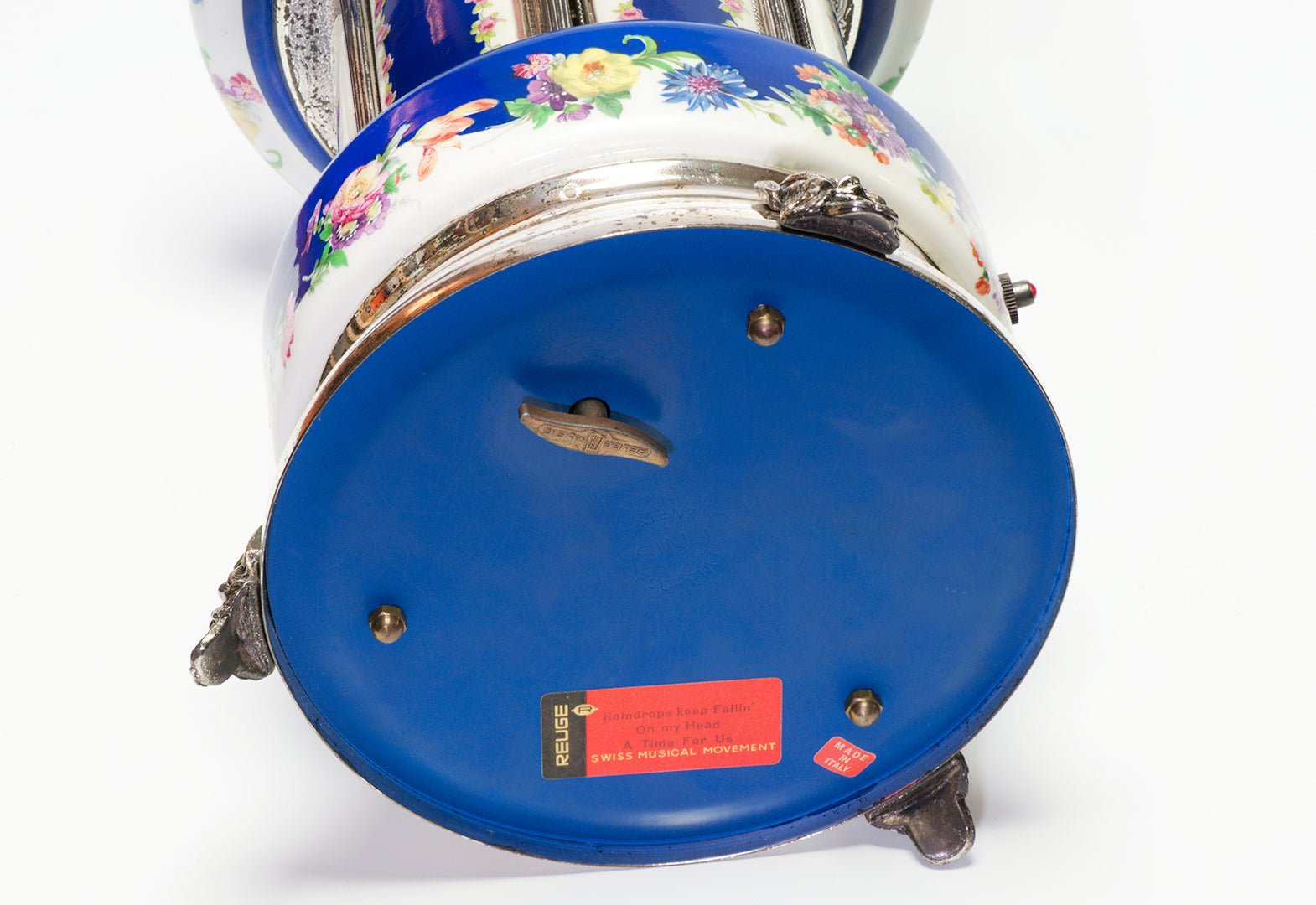 Vintage Reuge Enamel Carousel Cigarette Holder Music Box