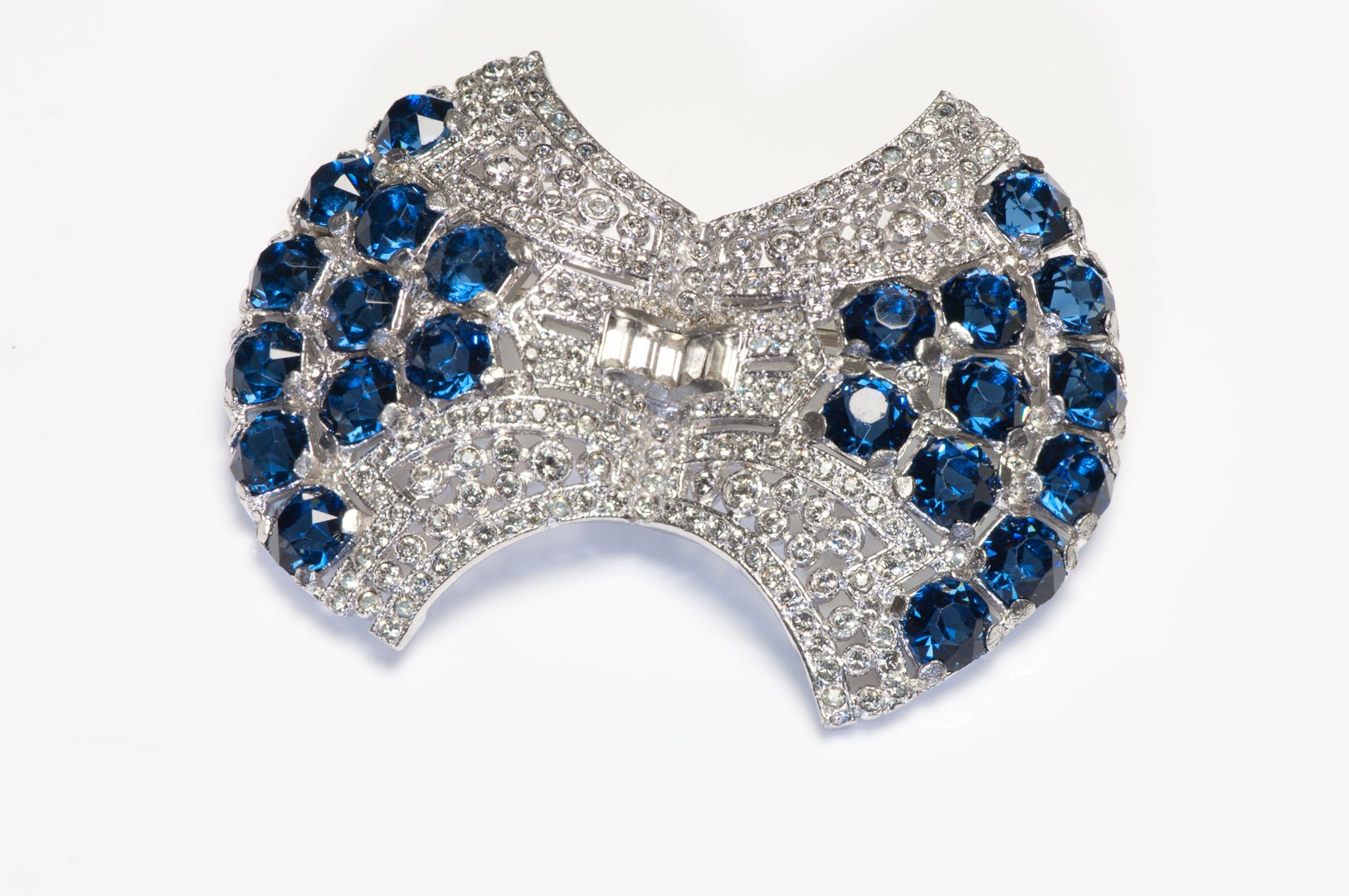 Vintage Trifari 1940’s Alfred Philippe Rhodium Plated Blue Crystal Bow Brooch