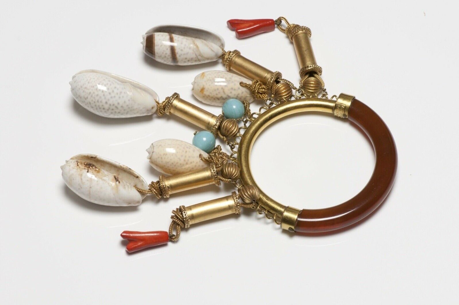Vintage VALENTINO Garavani Sea Shell Tassel Charm Bracelet