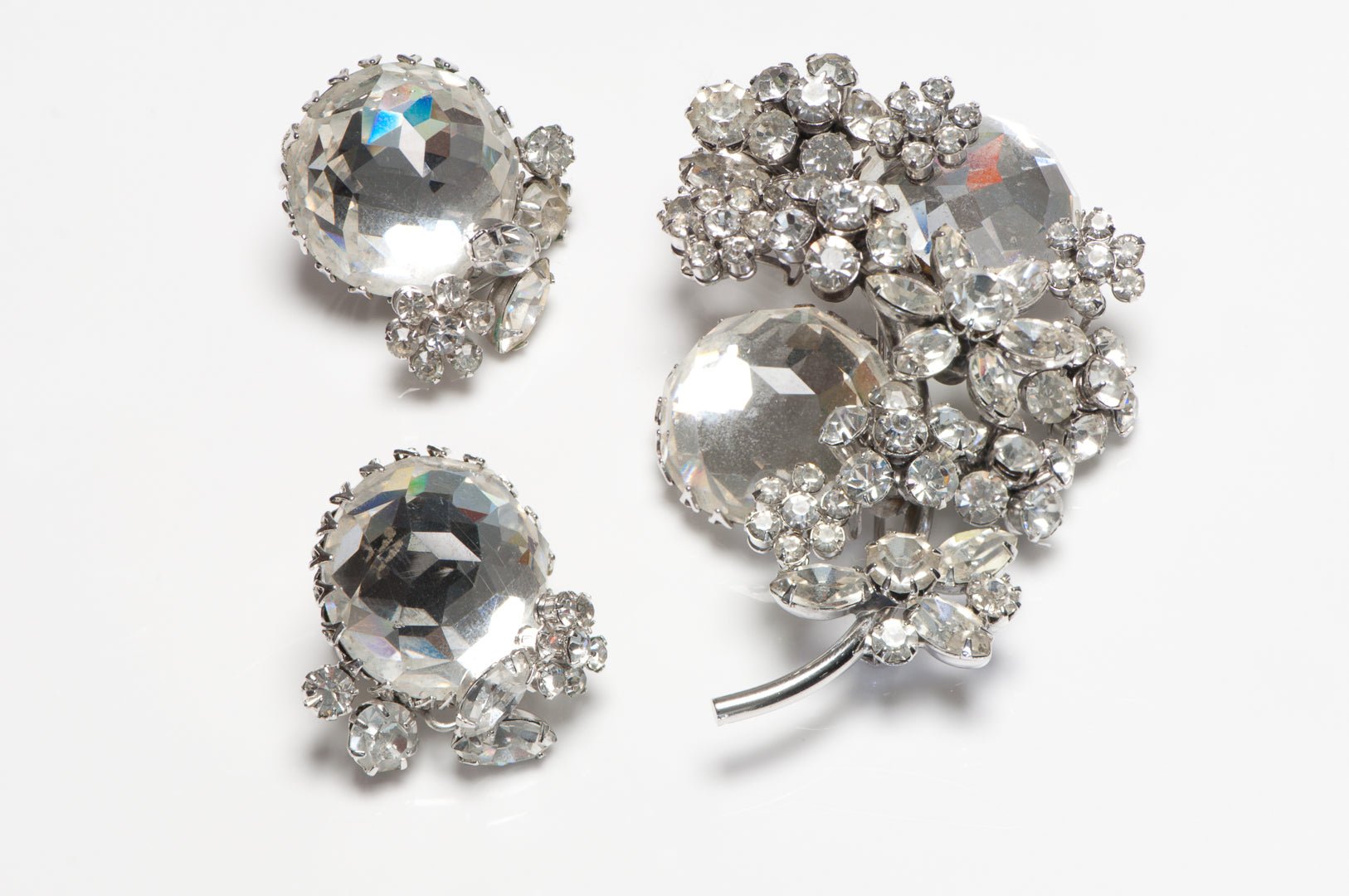 Vintage Vendome Rhodium Plated Faceted Crystal Flower Brooch Earrings Set