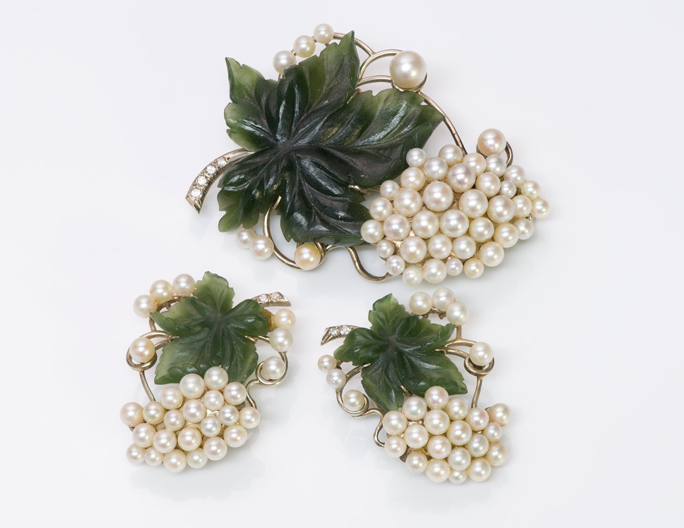 Wedderien Nephrite Jade Pearl Diamond Earrings Brooch