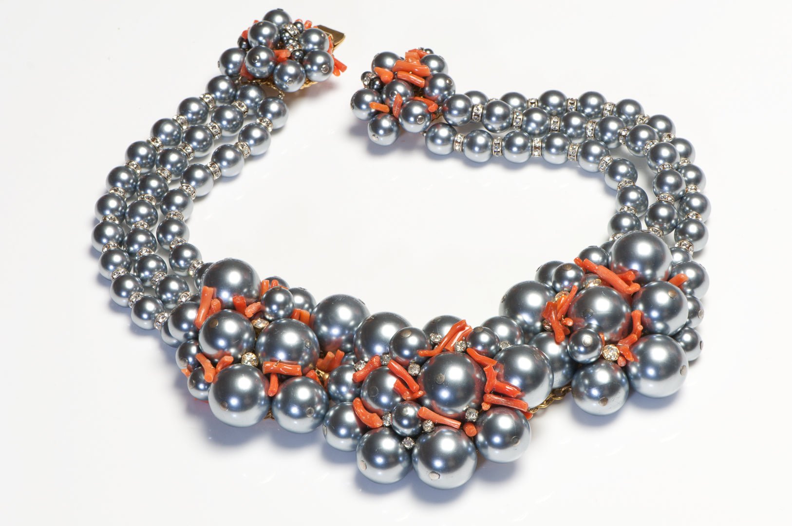 William DeLillo 1960’s Nina Ricci Gray Pearl Faux Coral Collar Necklace