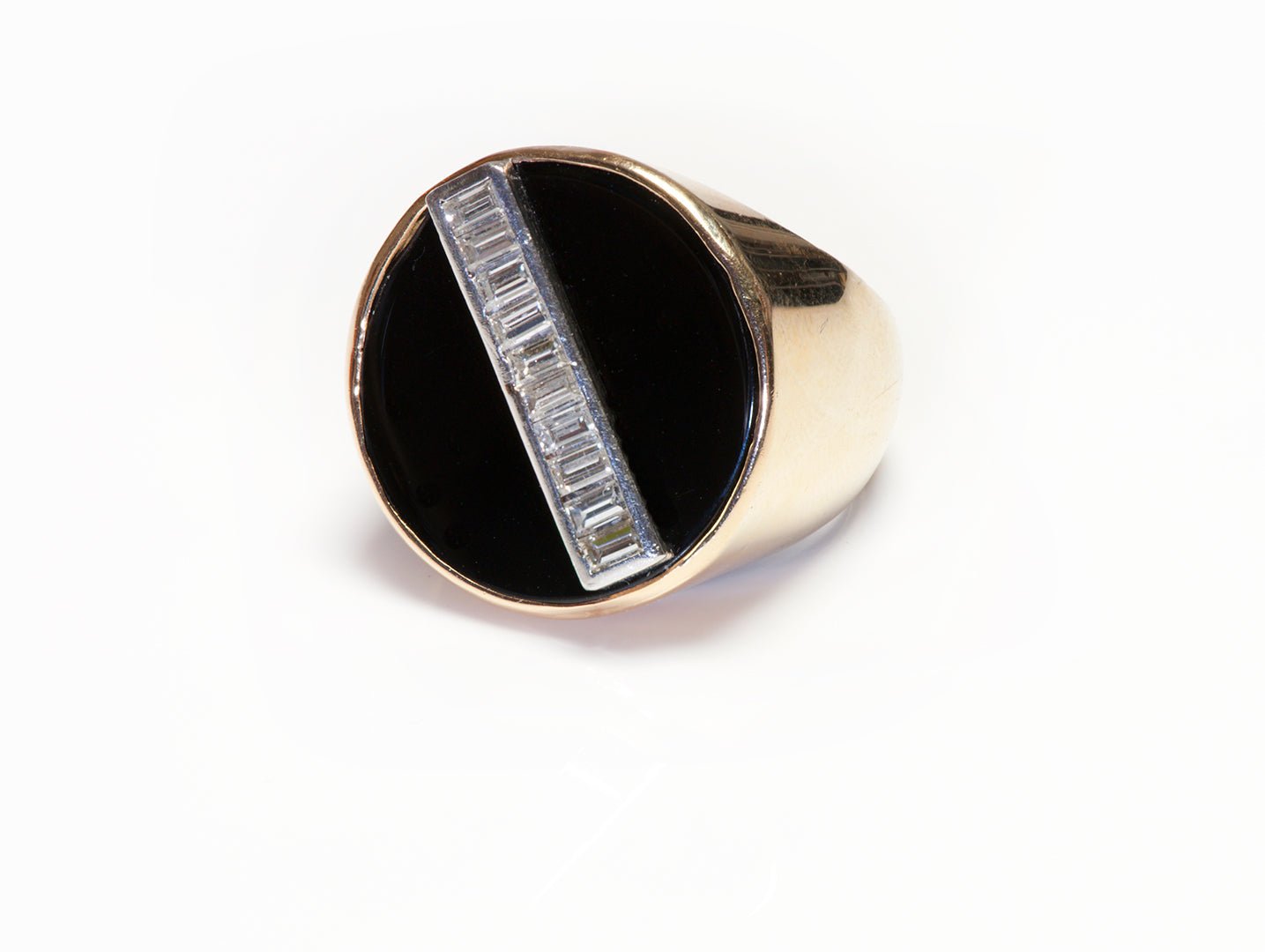 Yellow Gold Onyx Baguette Diamond Ring