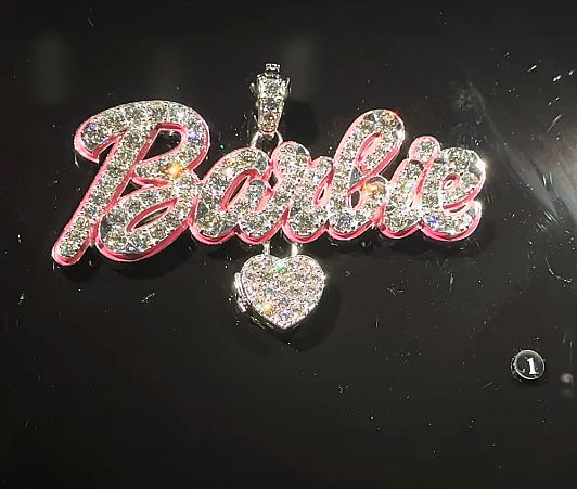 American Museum of Natural History hosts a special “Hip-Hop Jewelry barbie 