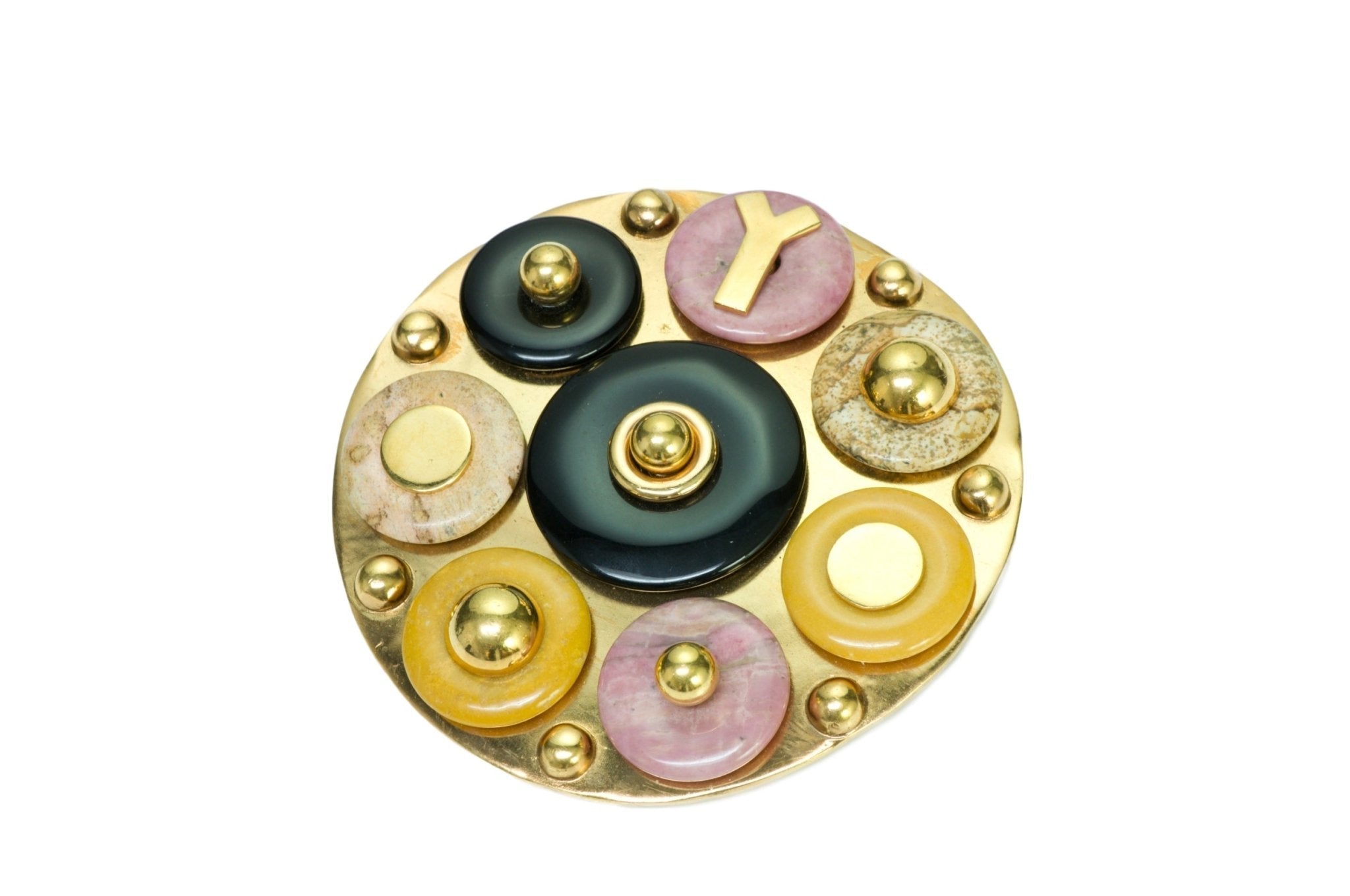 A Jewelry Piece To Buy Only From Reputable Dealer: Yves Saint Laurent - DSF Antique Jewelry