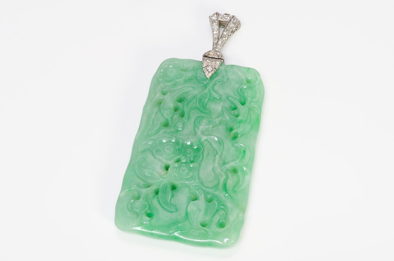 Ancient Wisdom: The Mysteries of the Jade Stone - DSF Antique Jewelry