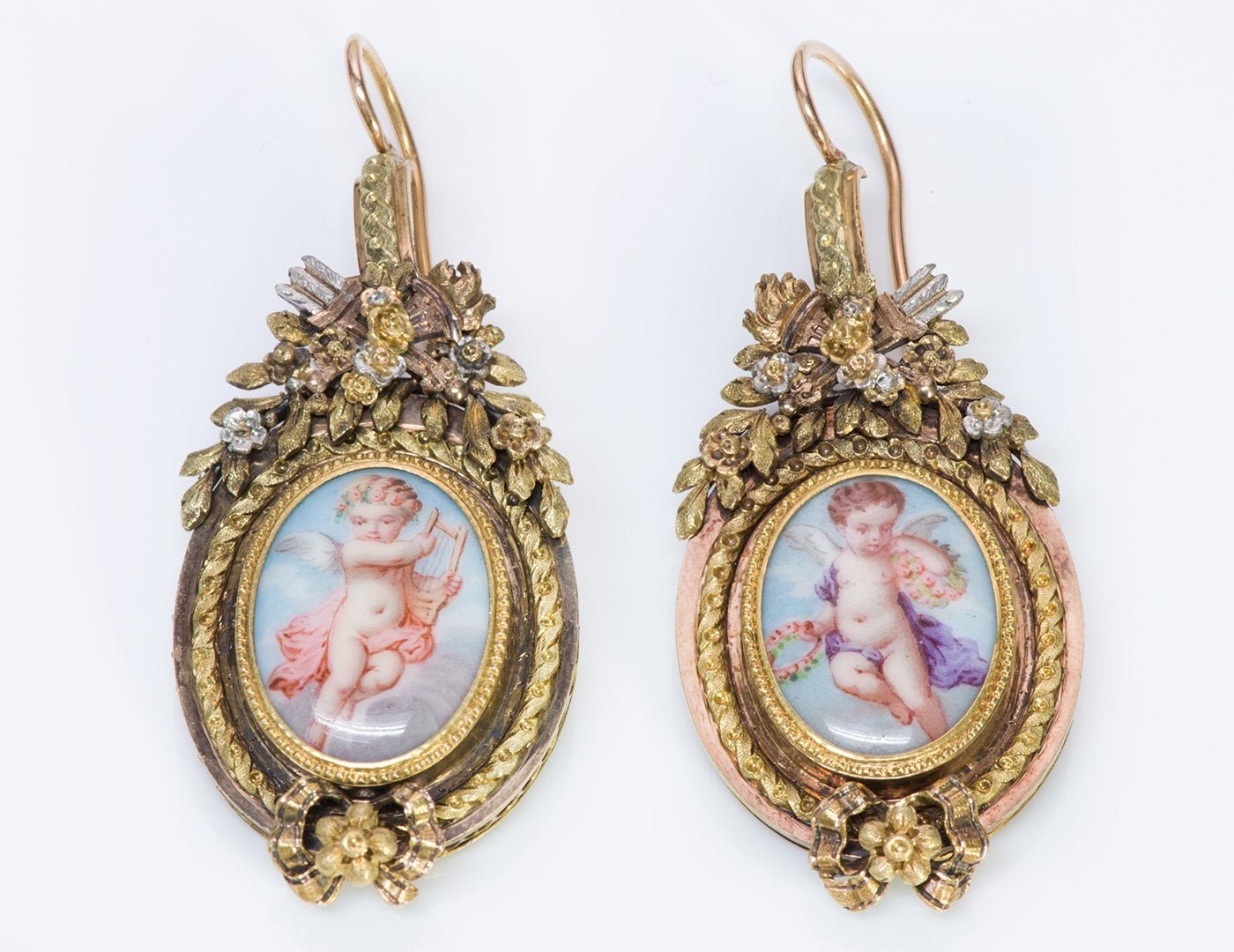 Christmas is coming! Make Her Feel Like A Princess With Gold Vintage Jewelry - DSF Antique Jewelry