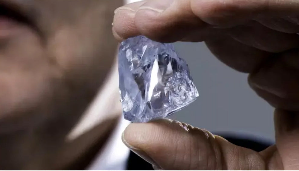  Indian Laborer Unearths Diamond Worth $95,000