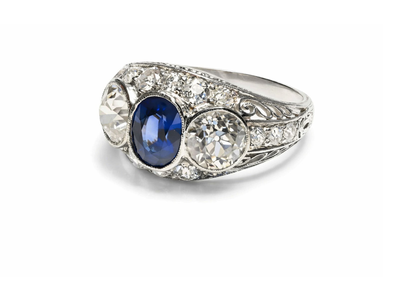 Investing in Antique Jewelry Gemstone Ring 
