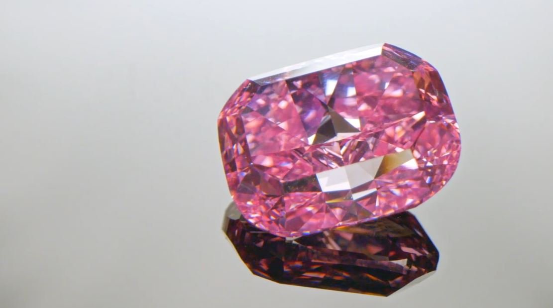 Extremely Rare Pink Diamond Up For Auction. How Much Is This Gem Worth? - DSF Antique Jewelry