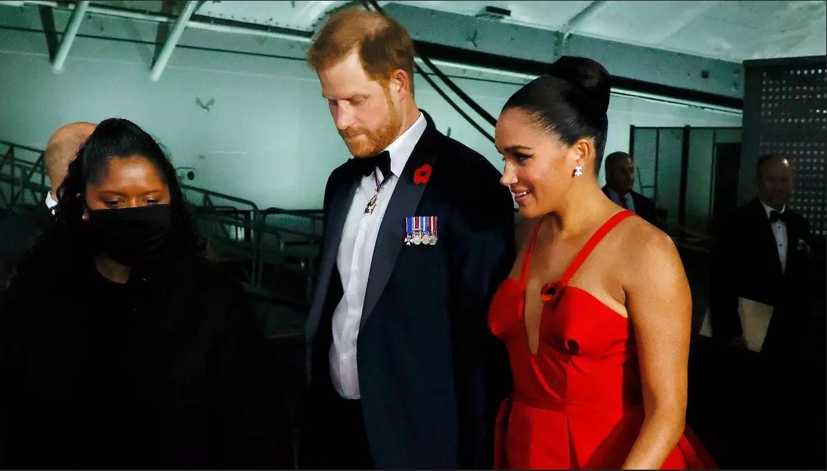 Meghan Markle Shone On The Red Carpet In A Carolina Herrera Red Dress - DSF Antique Jewelry