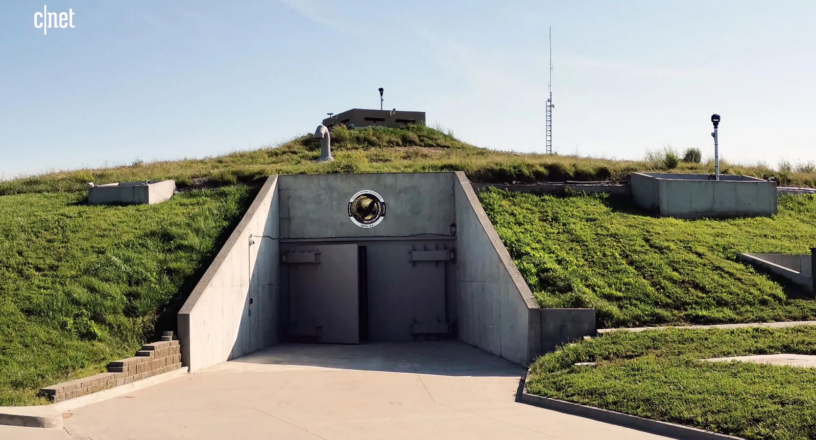 More And More People Are Buying Custom-Made Doomsday Bunkers In A Hurry - DSF Antique Jewelry
