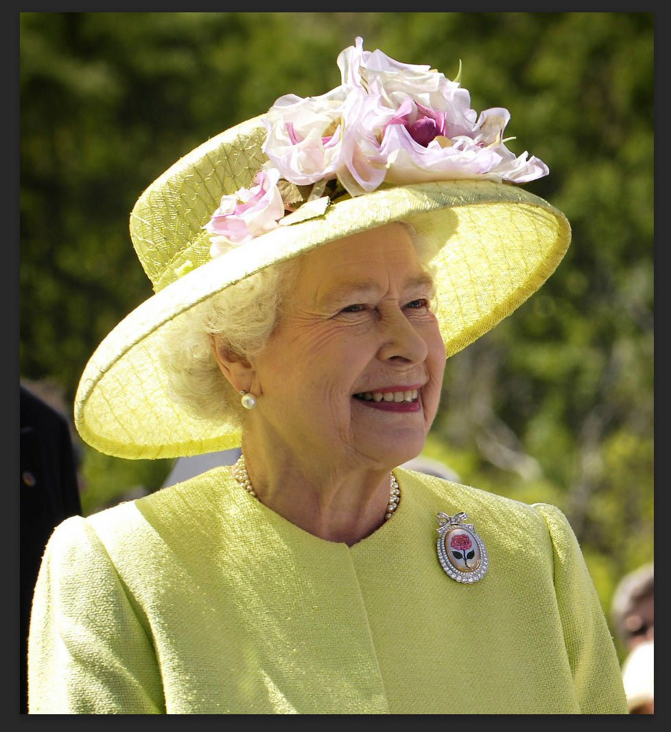 Queen Elizabeth's Death: The Huge Fortune Left Behind By The Monarch - DSF Antique Jewelry
