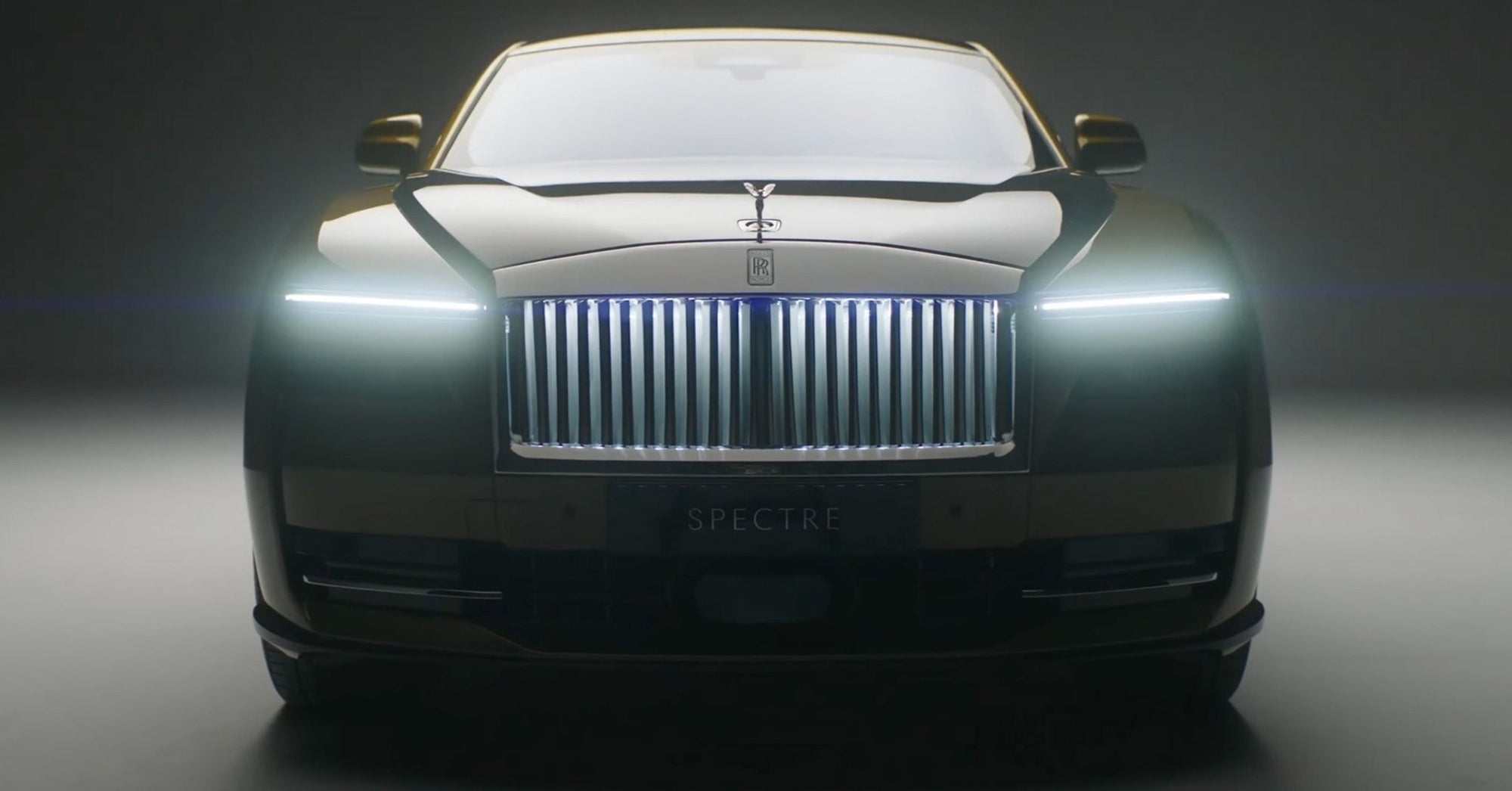 Rolls Royce Unveiled Its First Fully Electric Car Spectre