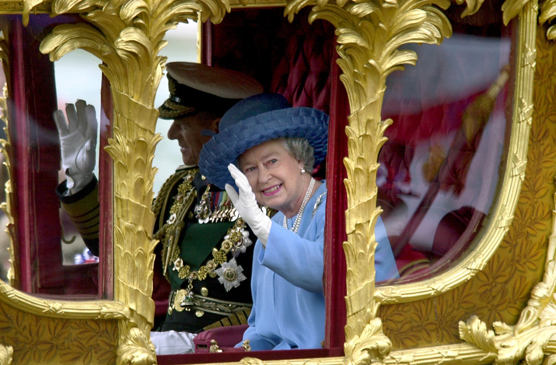 The Funny Story Of Queen Elizabeth & The American Tourist Couple - DSF Antique Jewelry