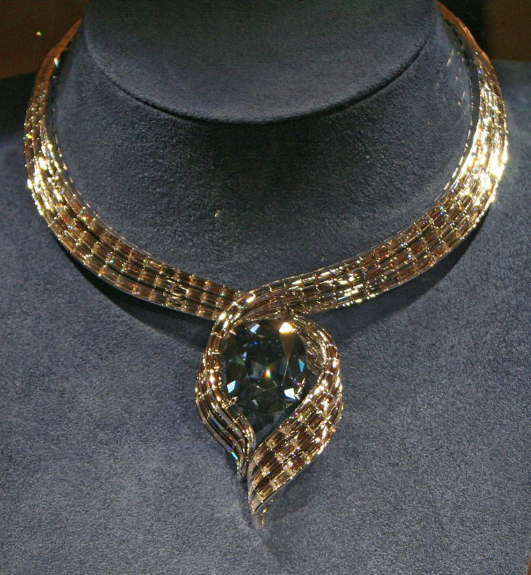 The Hope Diamond – A Story About Beauty, Superstitions and Mysteries - DSF Antique Jewelry