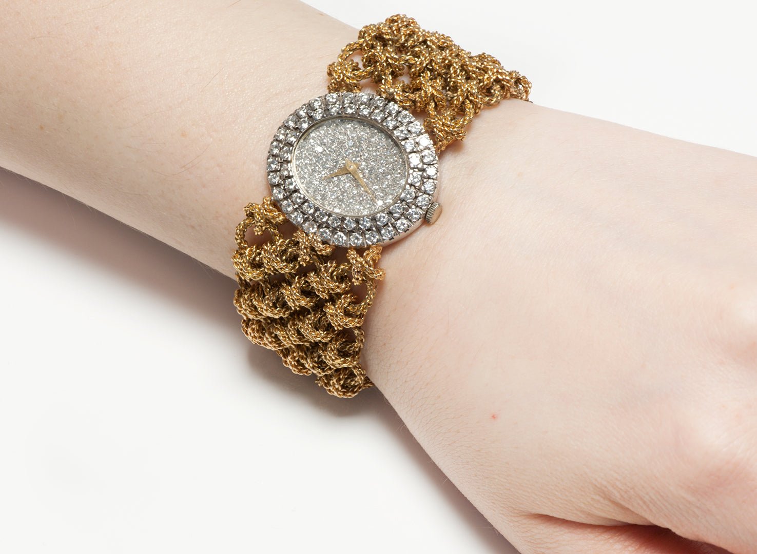The Perfect Gift: Vintage Jewelry with Precious & Semiprecious Gems - DSF Antique Jewelry