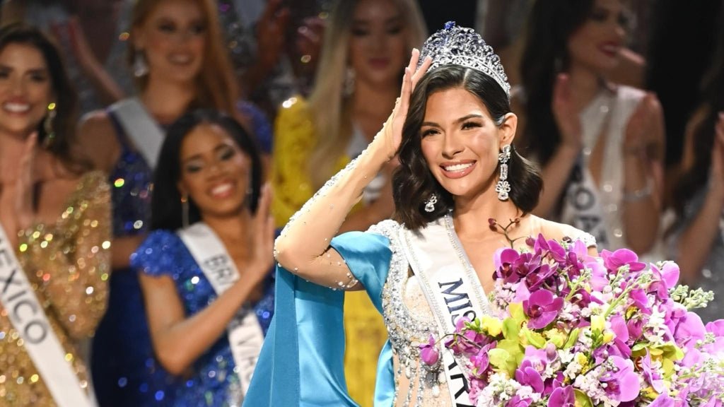 The Reason Why the Organizer Of Miss Universe Was Denied Entry To Nicaragua - DSF Antique Jewelry