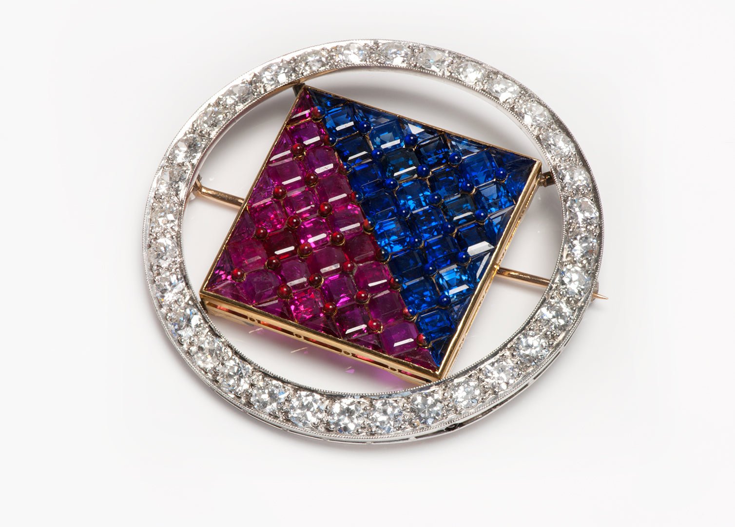 The Science Behind the Benefits of Gemstone Jewelry - DSF Antique Jewelry