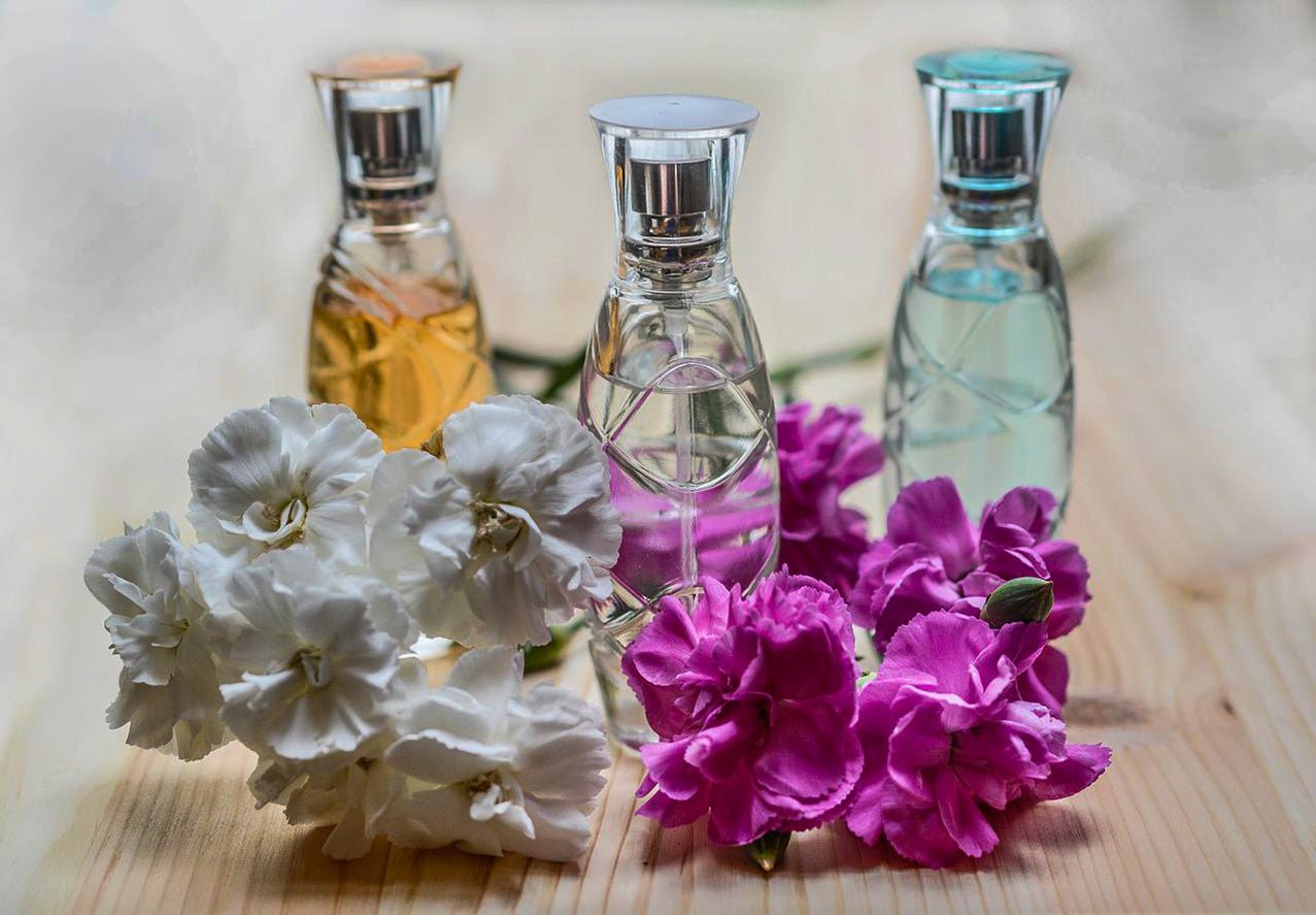 The Ultimate Guide To Choosing The Best Perfume For You - DSF Antique Jewelry