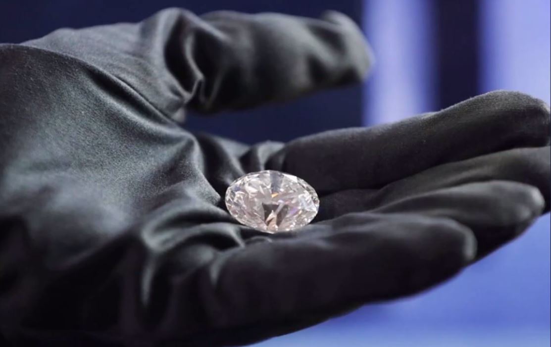 Unbelievable: Russian Giant Alrosa Temporarily Suspends Diamond Sales - DSF Antique Jewelry