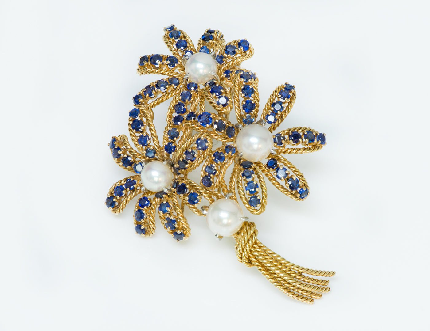 Van Cleef and Arpels: a Marker of High Jewelry Excellence - DSF Antique Jewelry