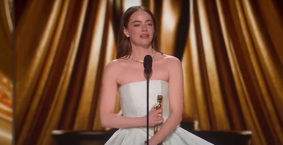What Jewels The Big Winners Of The 2024 Oscars Wore On Stage - DSF Antique Jewelry