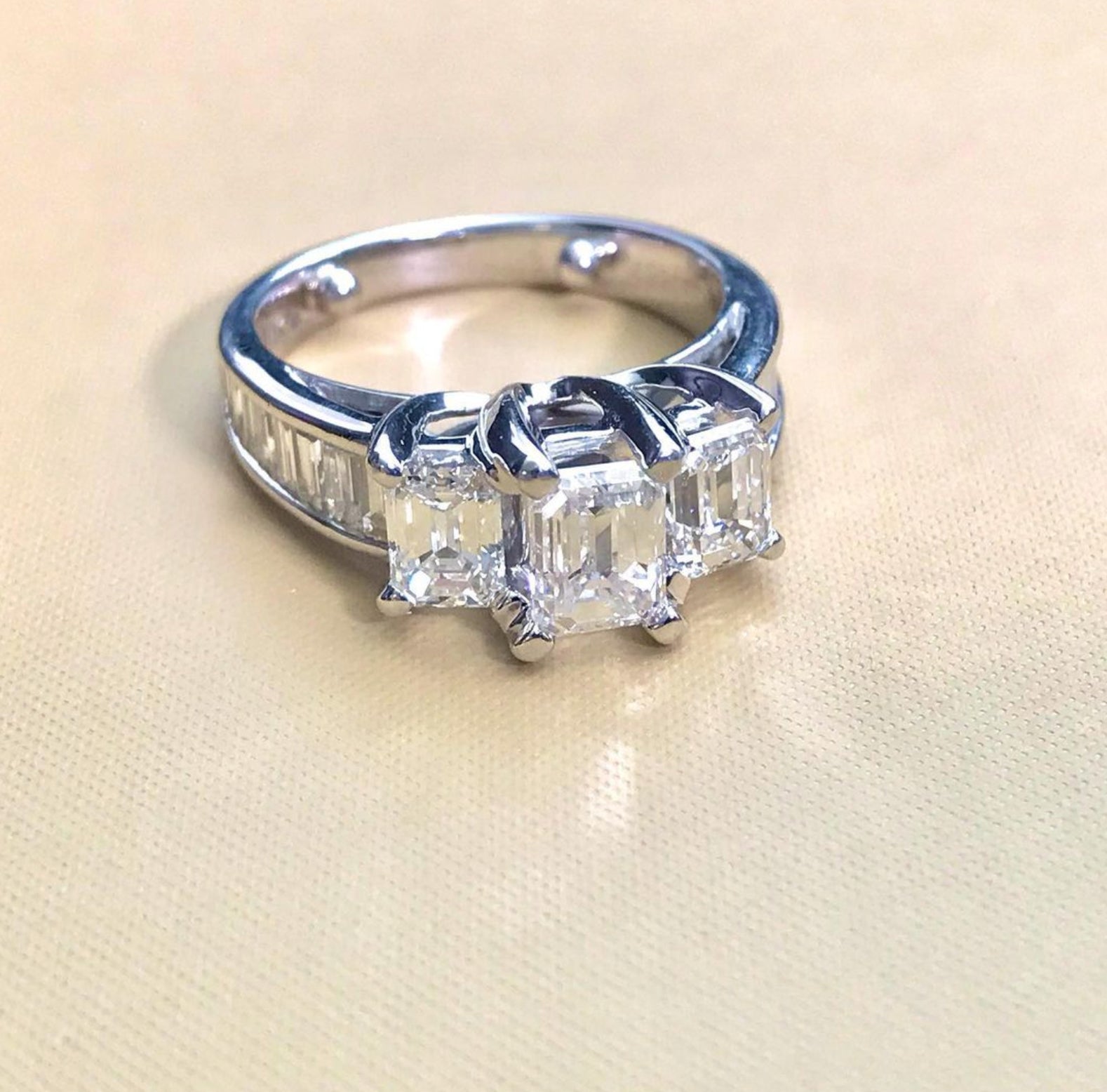 White Gold Diamond Engagement Ring - Perfect For The Love Of Your Life - DSF Antique Jewelry